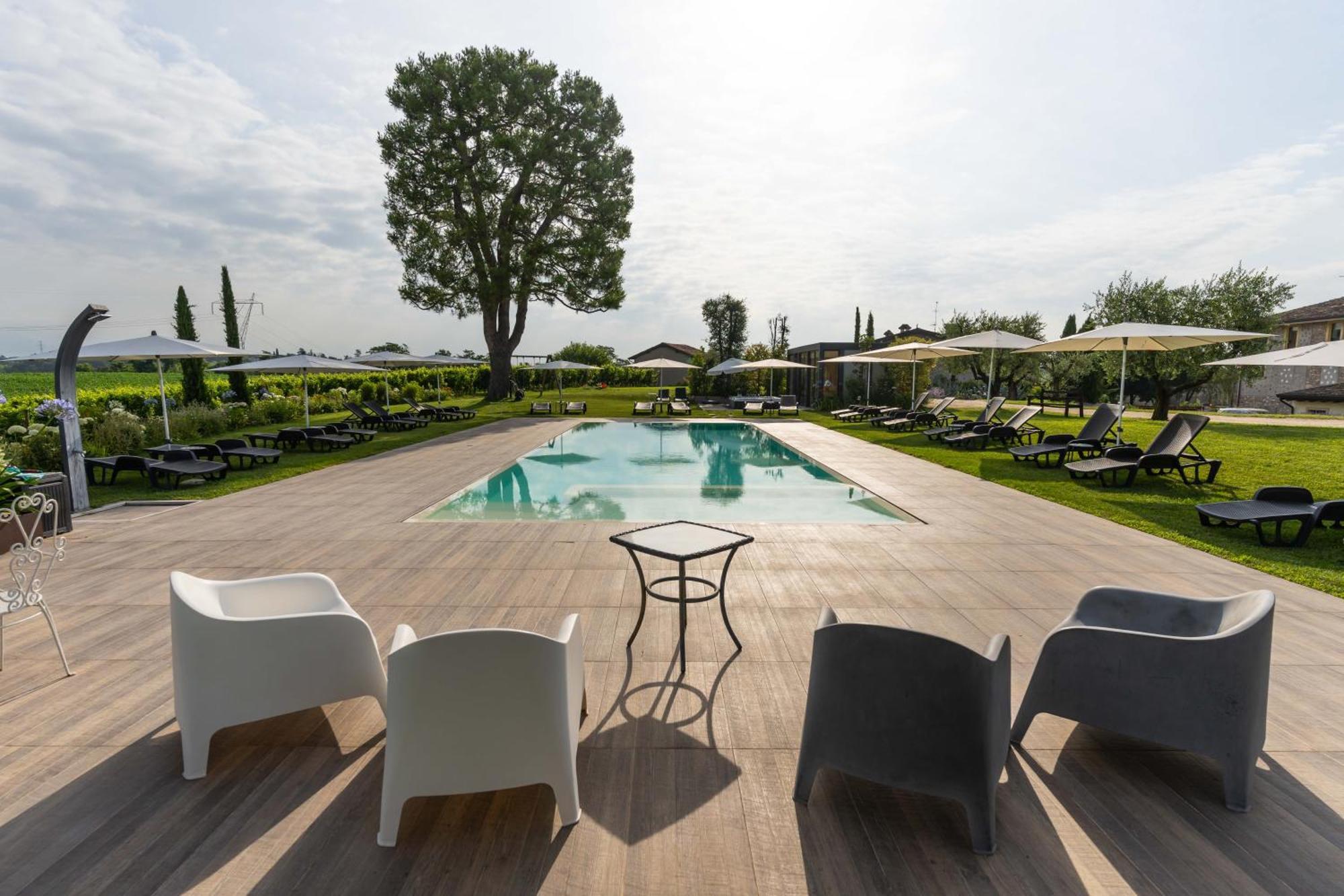 Agriturismo Colle Dei Pivi بونتي سول مينشيو المظهر الخارجي الصورة