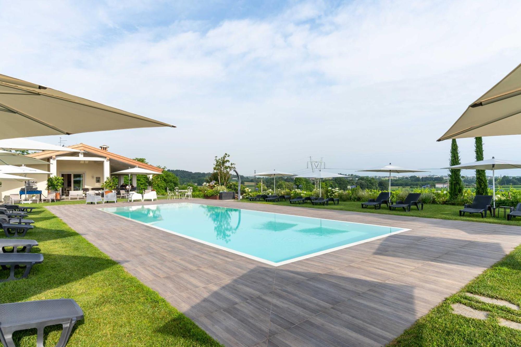 Agriturismo Colle Dei Pivi بونتي سول مينشيو المظهر الخارجي الصورة