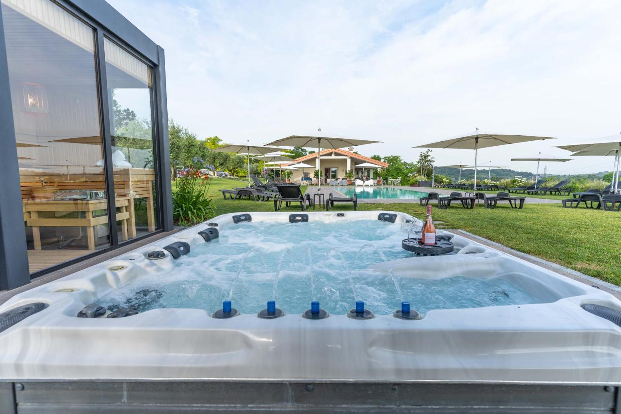 Agriturismo Colle Dei Pivi بونتي سول مينشيو المظهر الخارجي الصورة